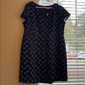 navy pattern shift dress from LOFT. with pockets!
